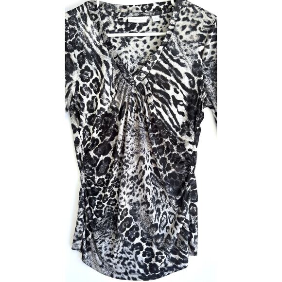 New York & Company Women’s Leopard Print Blouse V Neck Size M - Picture 2 of 7